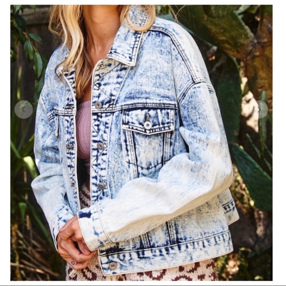 Time After Time | NWT Oversized Retro Acid Washed Jacket